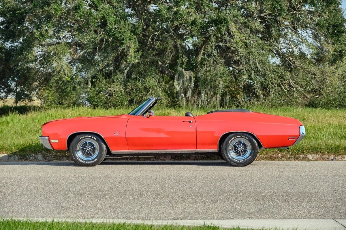 1971 Buick Gran Sport Convertible, Matching Numbers and Low Miles - photo 2