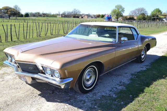 1971 Buick Riviera Boat Tail, 455 4bbl, NO RESERVE, Suvivor, Texas 2 owner 1971 Buick Riviera Riviera