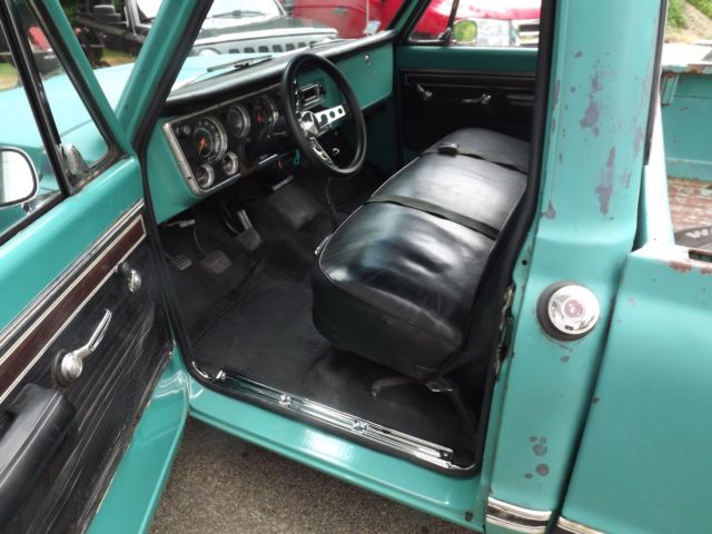 1971 Chevrolet C-10 Custom - photo 2