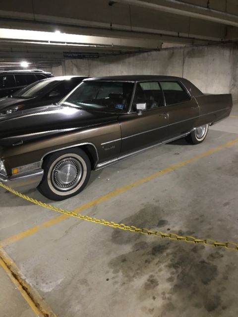 1971 Cadillac DeVille 4 door - photo 2