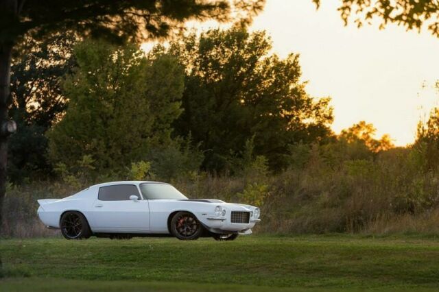 1971 Chevrolet Camaro RS - photo 8