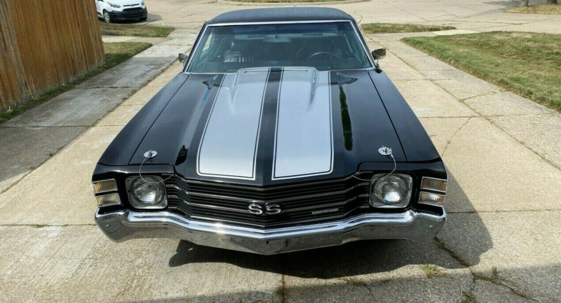 1971 Chevelle LS376/525 Black on Black sleeper approx 600 hp fuel injected . 1971 Chevrolet Chevelle