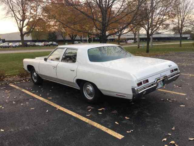 1971 Chevrolet Biscayne - photo 2