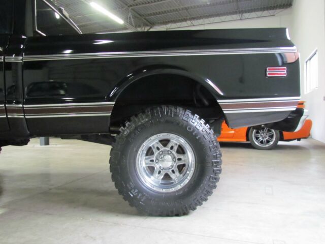 1971 Chevrolet C-10 Cheyenne10 Custom Short Bed Pick Up - photo 11