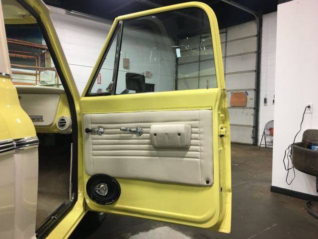 1971 Chevrolet C-10 CST - photo 10