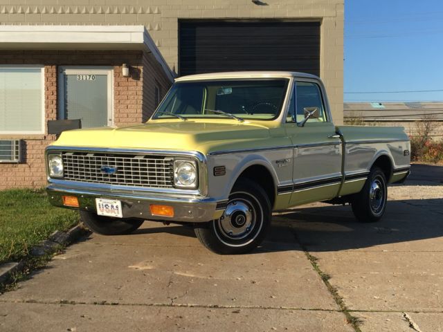 1971 Chevrolet C-10 CST - photo 2