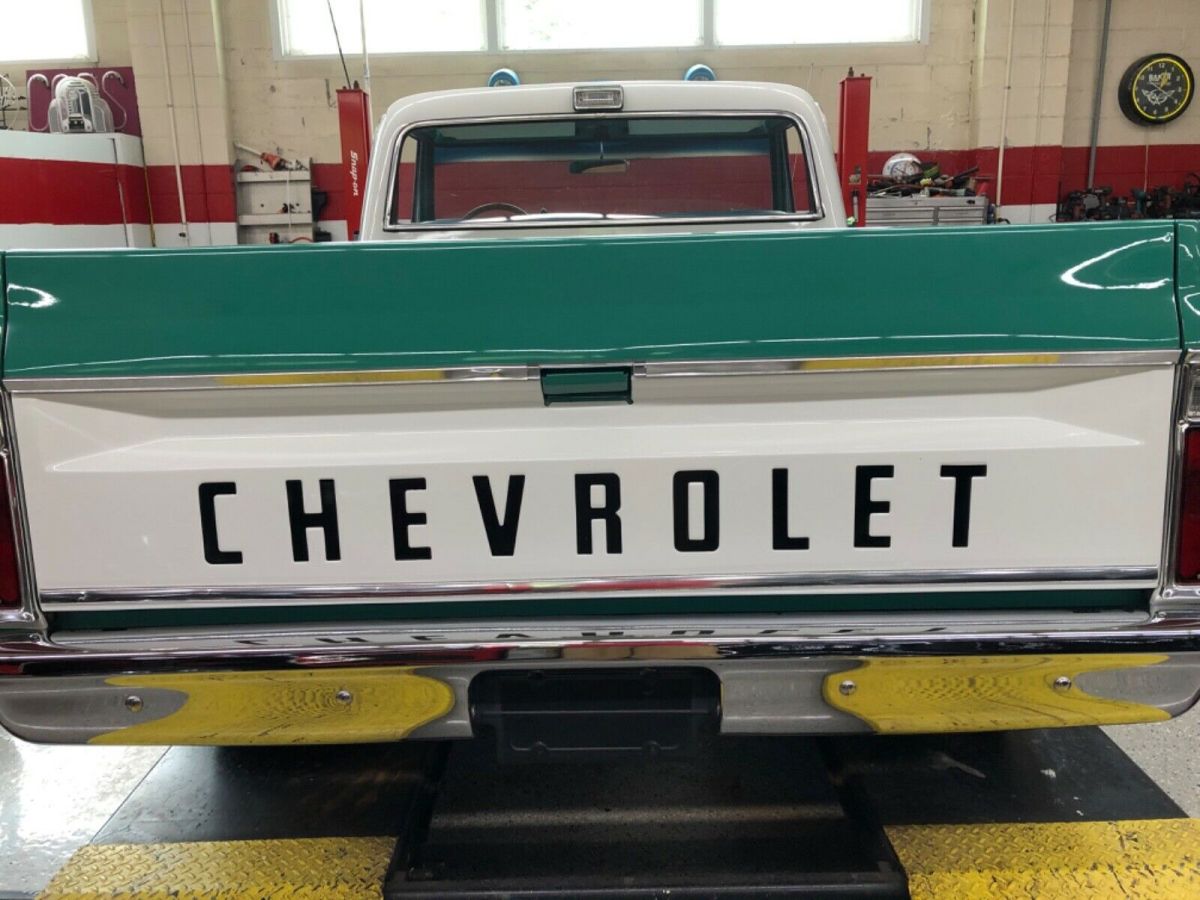 1971 Chevrolet C10 Pickup - photo 8