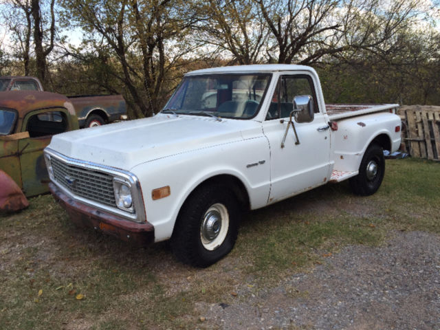 1971 Chevrolet C10 PickUp! Project Truck! Whit! 1971 Chevrolet C10 Short Narrow Bed