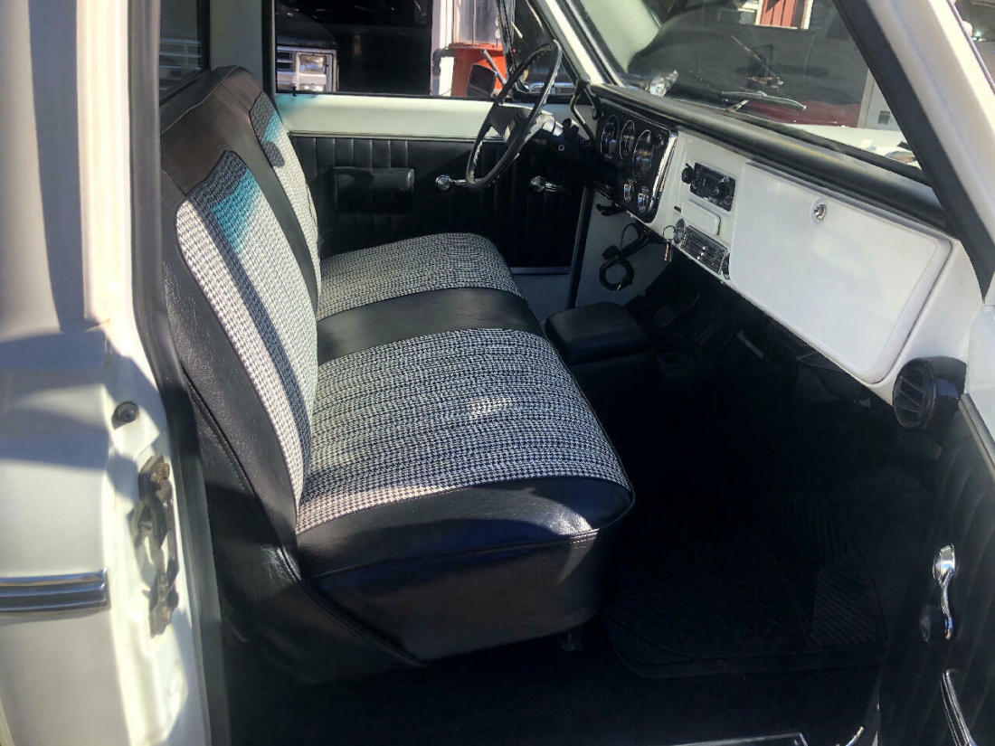 1971 Chevrolet C-10 True SWB 115" Custom 10/ Deluxe - photo 12