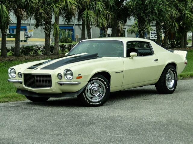 1971 Chevrolet Camaro Rally Sport RS - photo 2