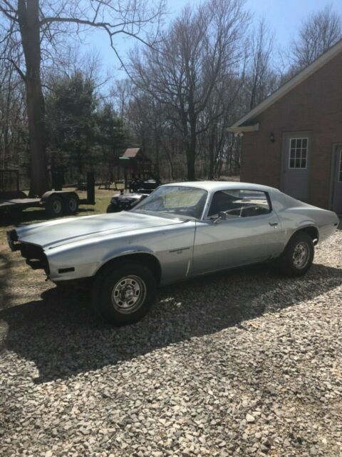 1971 Chevrolet Camaro RS “Split Bumper” Numbers Matching small block/ 4 speed 1971 Chevrolet Camaro RS
