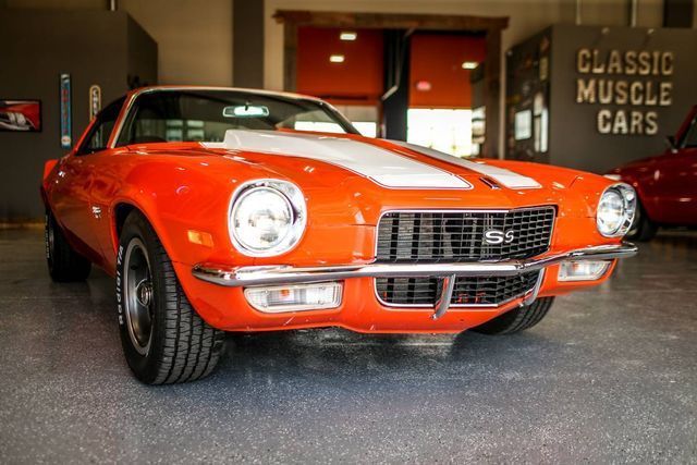 1971 Chevrolet Camaro Super Sport brand new restoration 1971 Chevrolet Camaro Super Sport