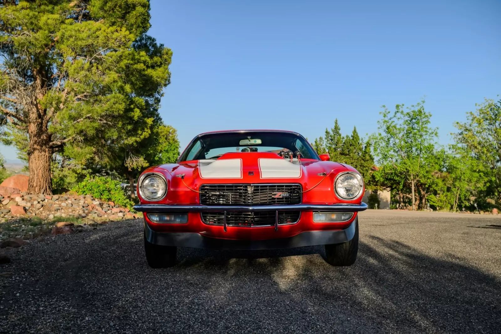 1971 Chevrolet Camaro Z28 Coupe! Brand New 427ci SBC! Fully Restored! Vi - photo 2