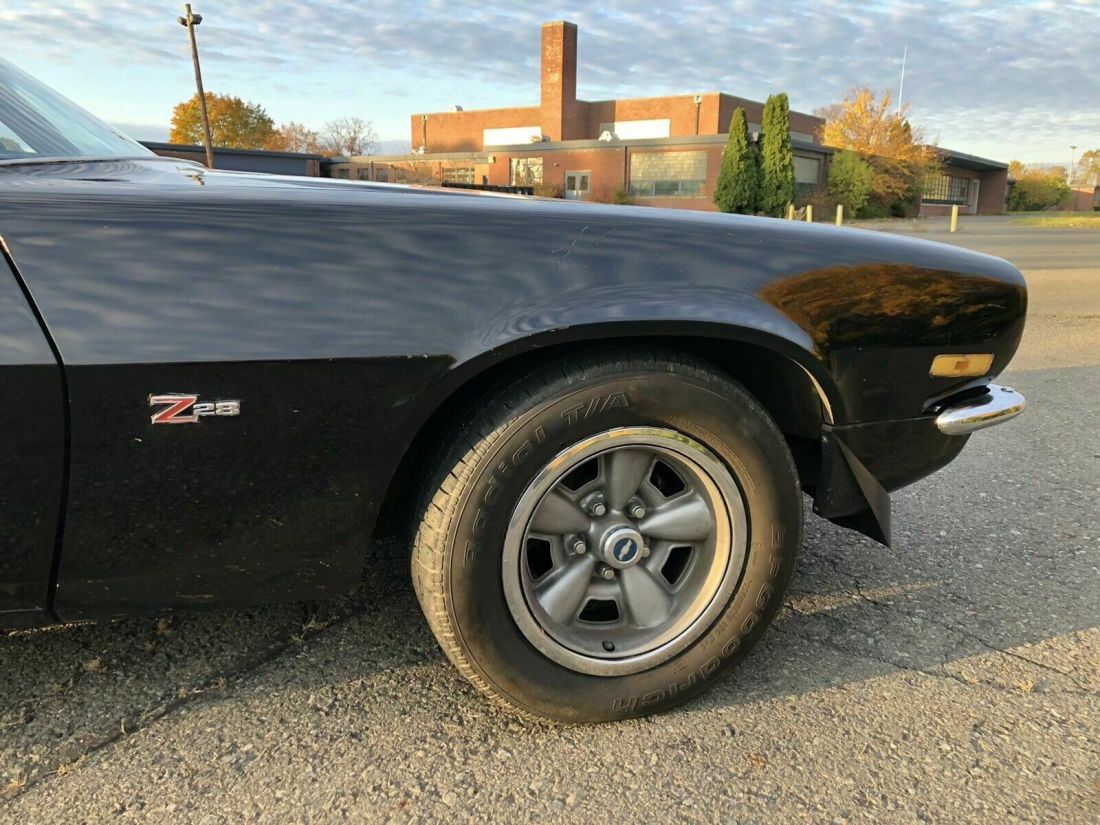 1971 Chevrolet Camaro Z28 LT1 M22 12 bolt posi Z28 - photo 3