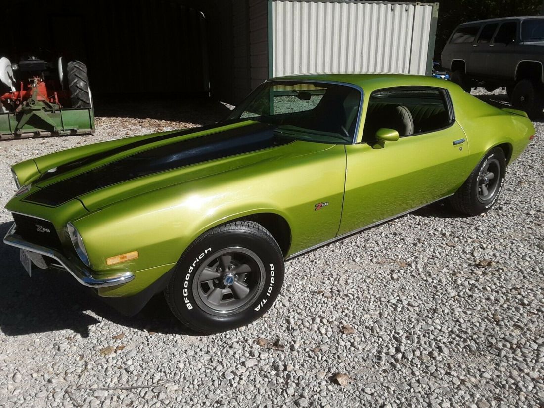 1971 Chevrolet Camaro Z28 REAL Z28. Lime Green. SHARP 1971 Chevrolet Camaro