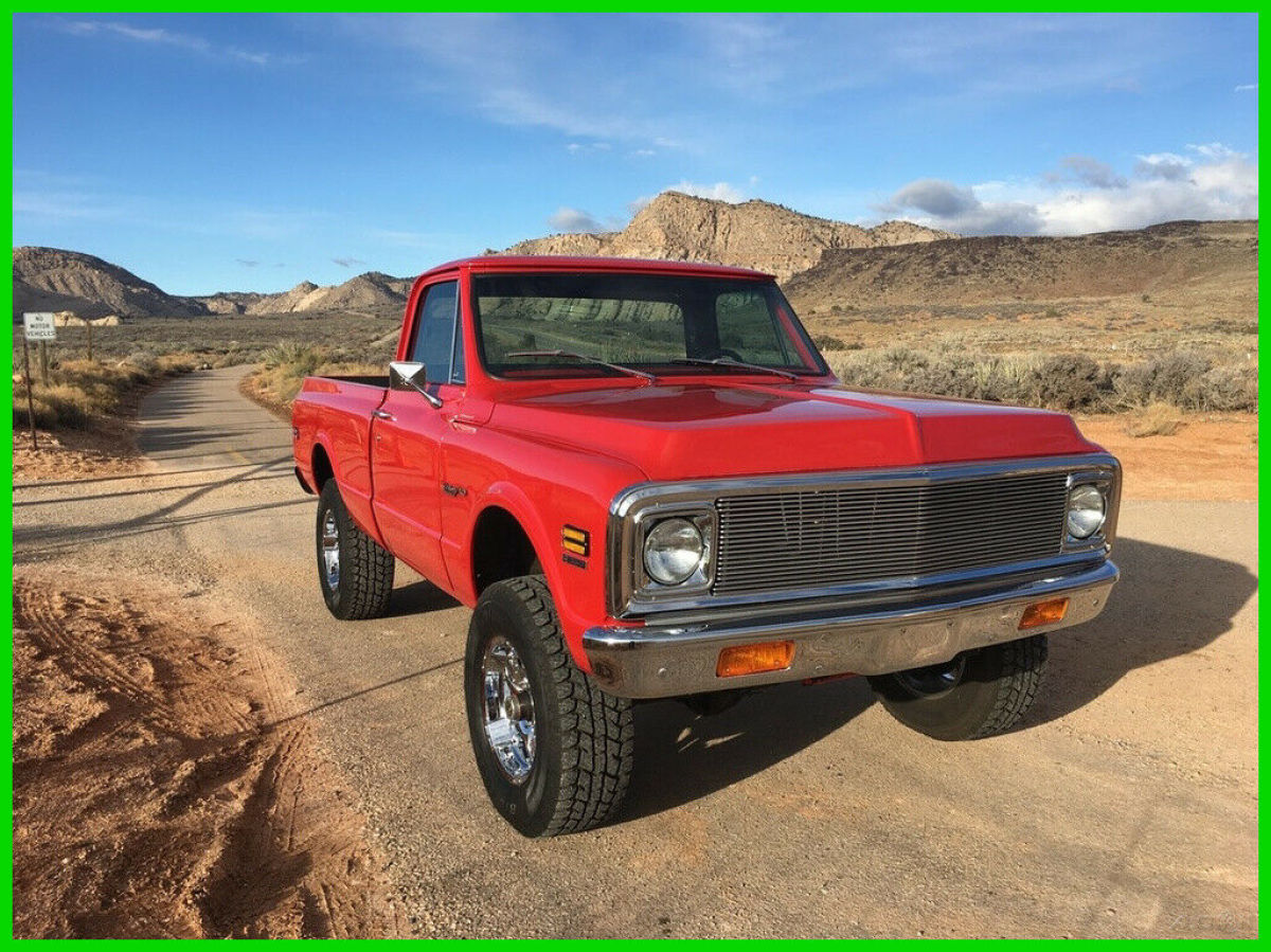1971 Chevrolet C/K 10 Series Pickup Truck 4x4 V8 Crate 2,832 Mi 4-Spd Auto 1971 Chevrolet C-10 4x4