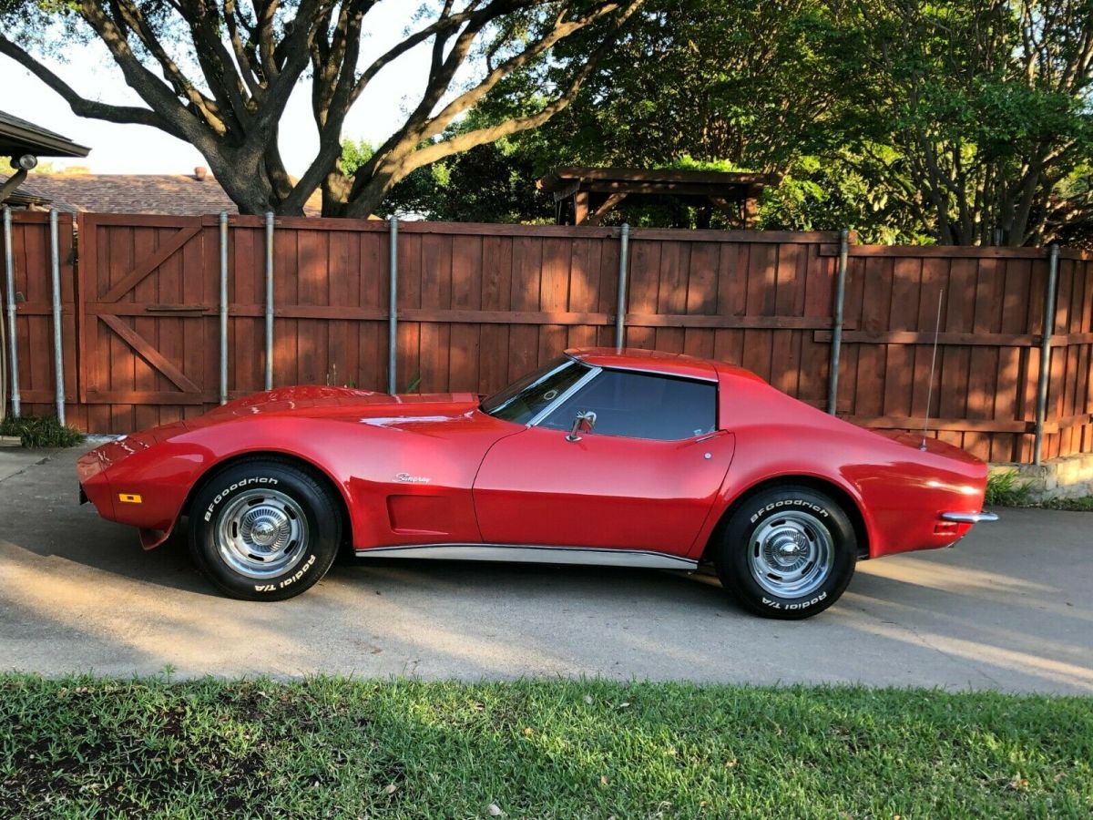1971 Chevrolet Corvette Stingray V8 350 T-Top Classic Collector Car Coupe 1973 Chevrolet Corvette Stingray V8 350 T-Top Classic Collector Car Coupe