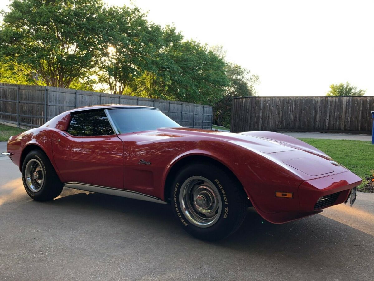 1973 Chevrolet Corvette Stingray V8 350 T-Top Classic Collector Car Coupe - photo 3