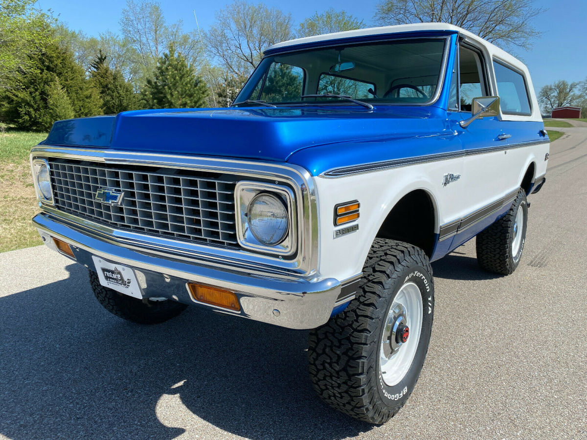 1971 Chevrolet Blazer K5 Blazer CST, 4" Lift 4x4 350ci - AutomaticK5 - photo 4