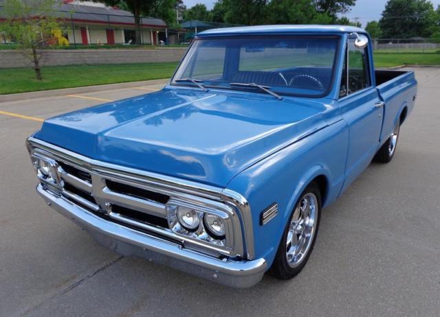 1971 Chevrolet C-10 ROTISSERIE RESTORED - photo 2