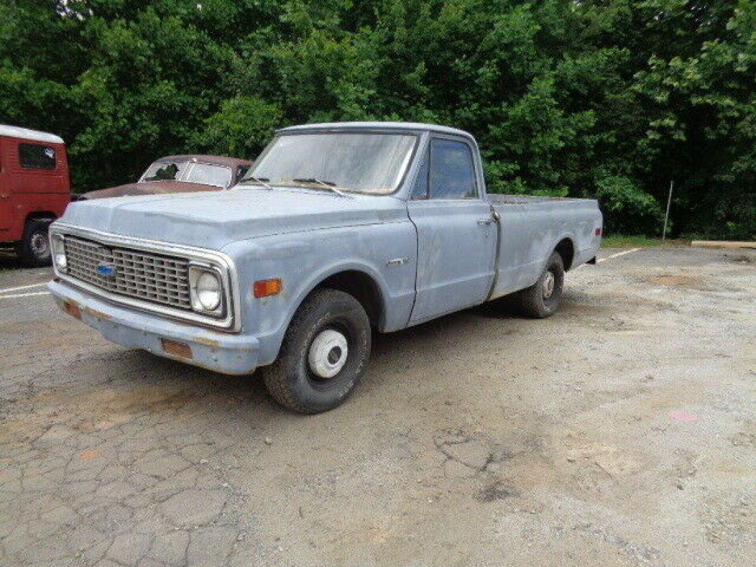 1971 CHEVY C10 CUSTOM CAB 327 V8  3 SPEED  AUTOMATIC TITLE LONG BED   RUNS GOOD 1971 Chevrolet C-10