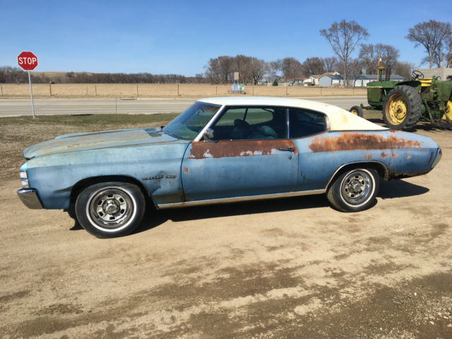 1971 Chevy Chevelle Malibu 350, 350 auto 10 bolt very nice original car straight 1971 Chevrolet Chevelle Malibu