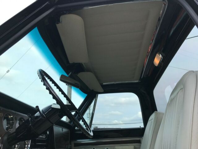 1971 GMC Sierra 1500 Now Cheyenne Super - photo 12