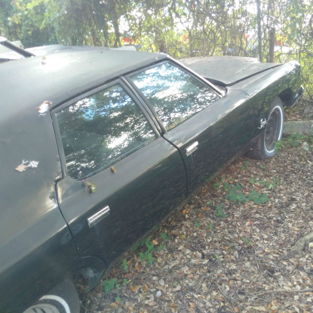 1971 Chevrolet Impala 4 DOOR - photo 2