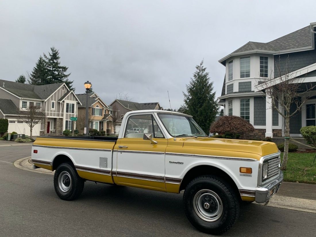 1971 Chevy K20 4WD Custom/20 Clean Truck WORLD-WIDE NO RESERVE 68,000 miles 1971 Chevrolet C/K Pickup 2500