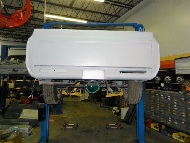 1971 Chevrolet C-10 short bed - photo 3