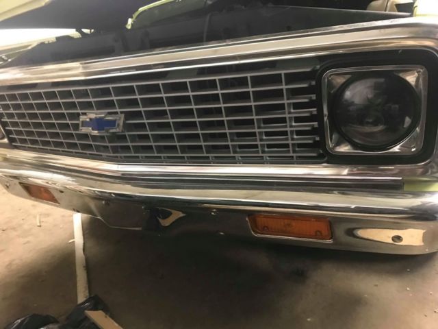 1971 Chevrolet Suburban - photo 12