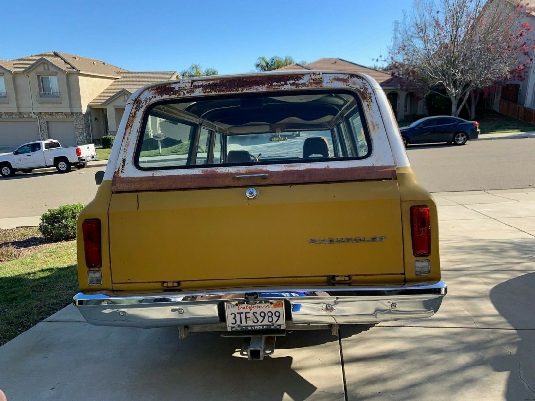 1971 Chevrolet Suburban - photo 3