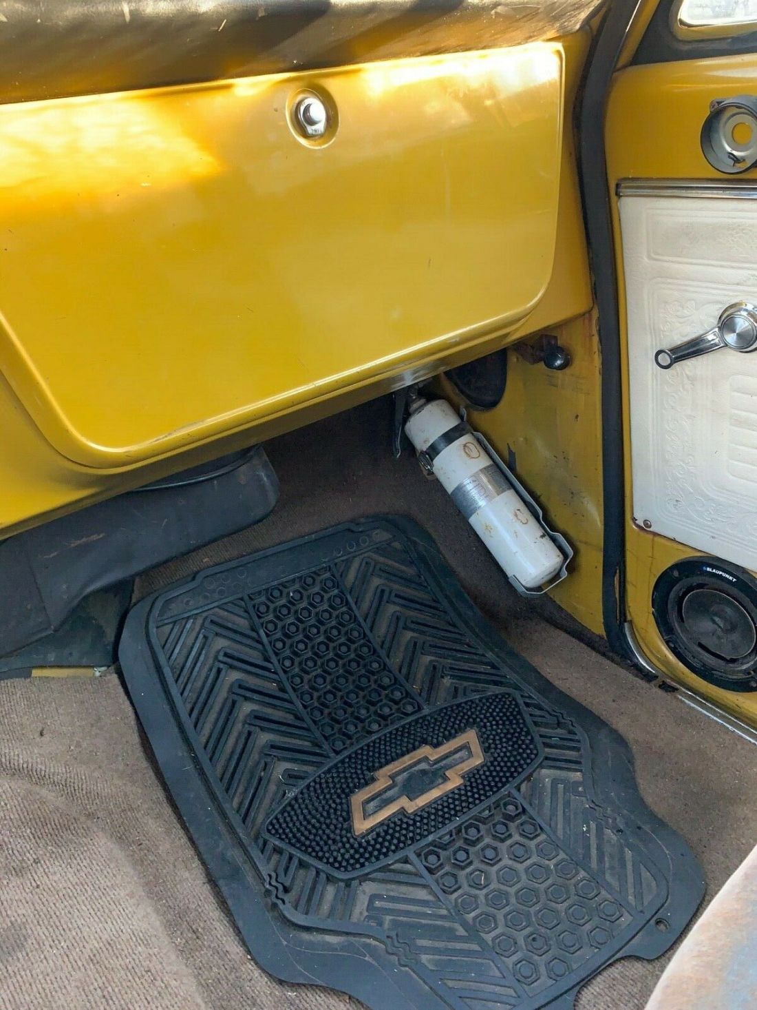 1971 Chevrolet Suburban - photo 8