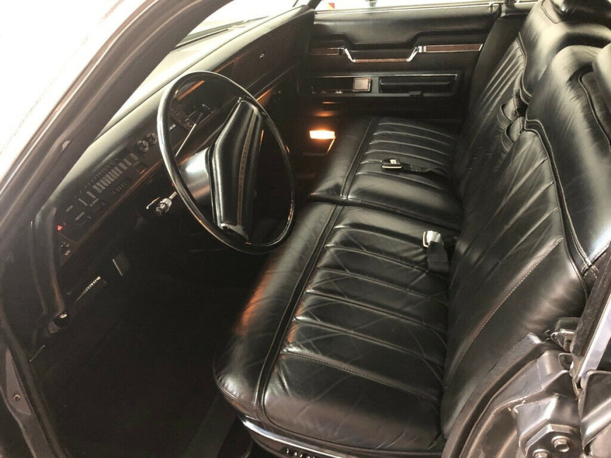 1971 Chrysler Imperial - photo 5