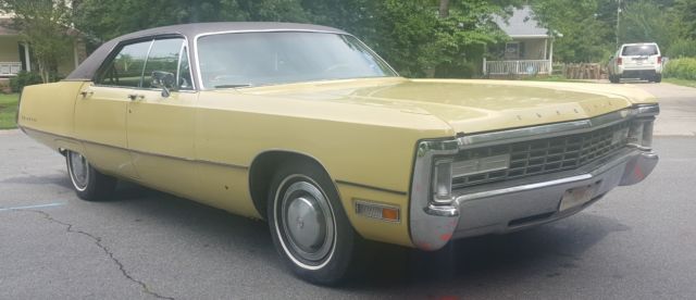 1971 Chrysler Imperial - photo 3