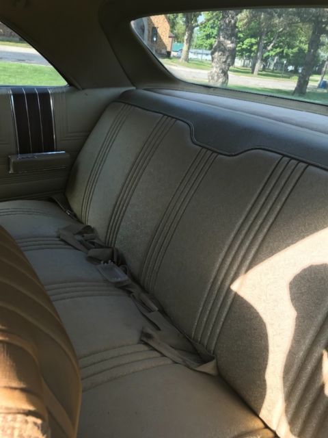 1971 Chrysler Newport 2 door - photo 4