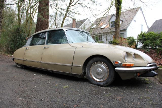 1971 Citroen DS 21 – M Pallas? 4-speed manual transmission and leather project 1971 Citroën