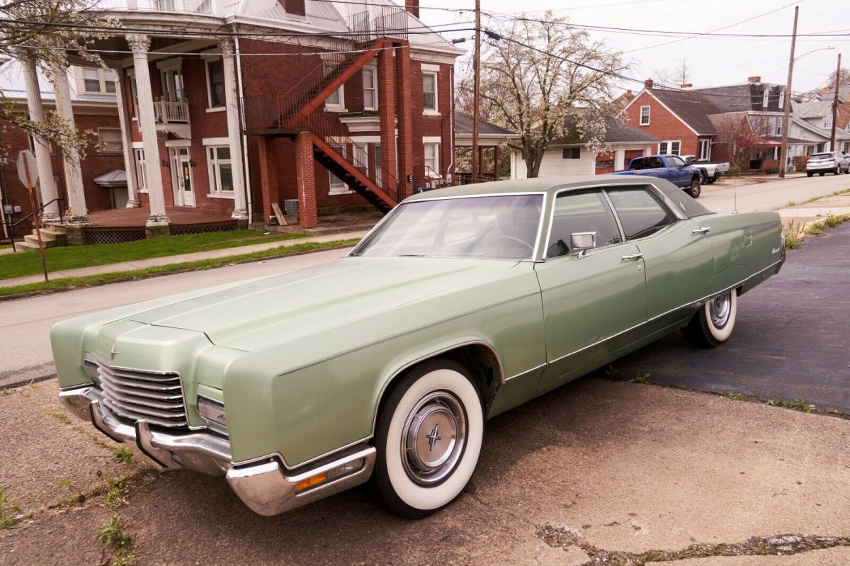 1971 CLASSIC + VINTAGE Lincoln Continental 4 door 67K miles RUNS PERFECT VIDEO! 1971 Lincoln Continental