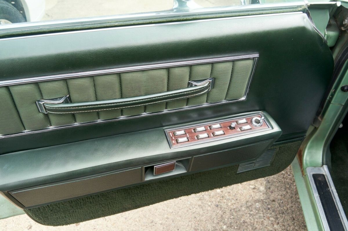 1971 Lincoln Continental - photo 7