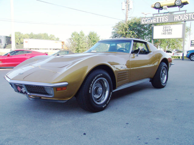 1971 Corvette LT-1 4-Speed 350/330HP Rare Color Combo 1971 Chevrolet Corvette LT-1