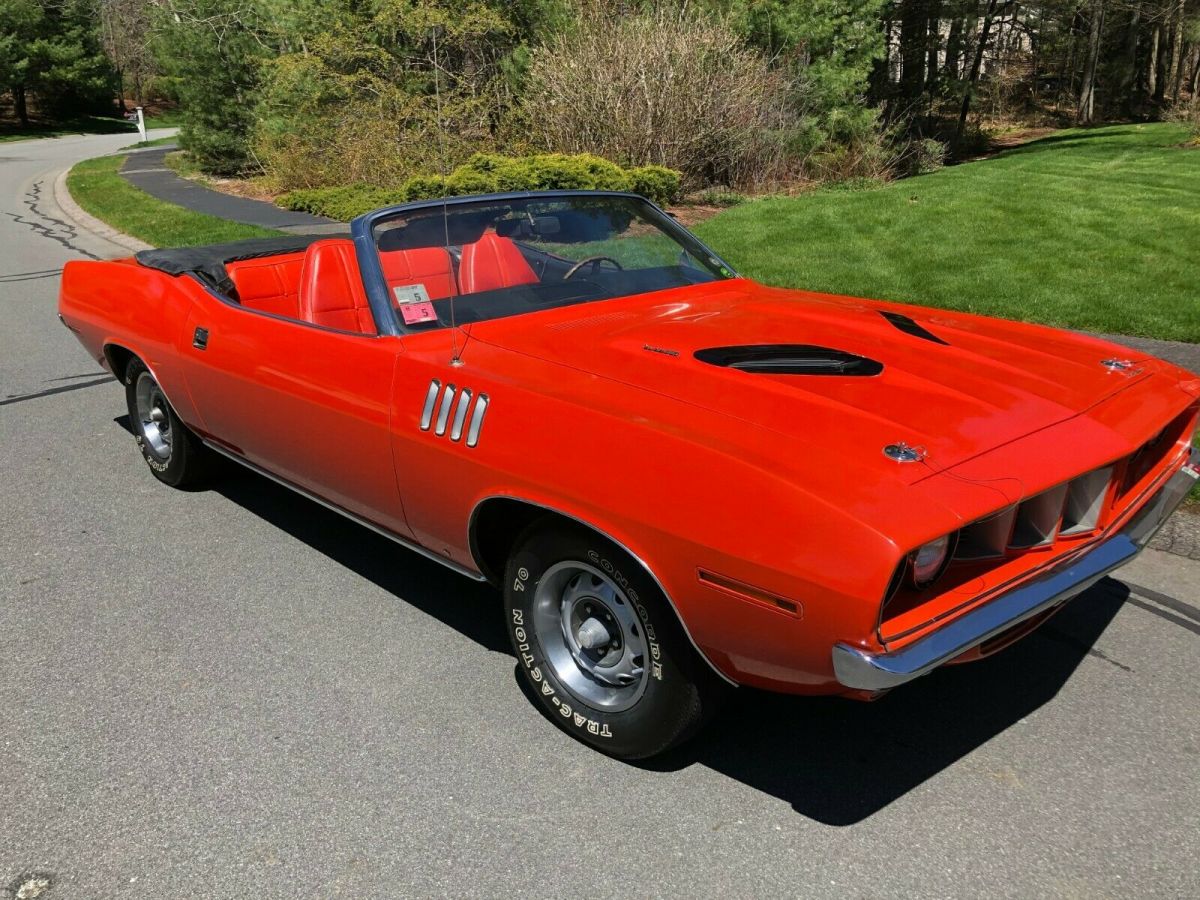 1971 Cuda Convertible, 383, 4-spd, one of one, Original paint 1971 Plymouth Barracuda super rare two tone orange and black interior