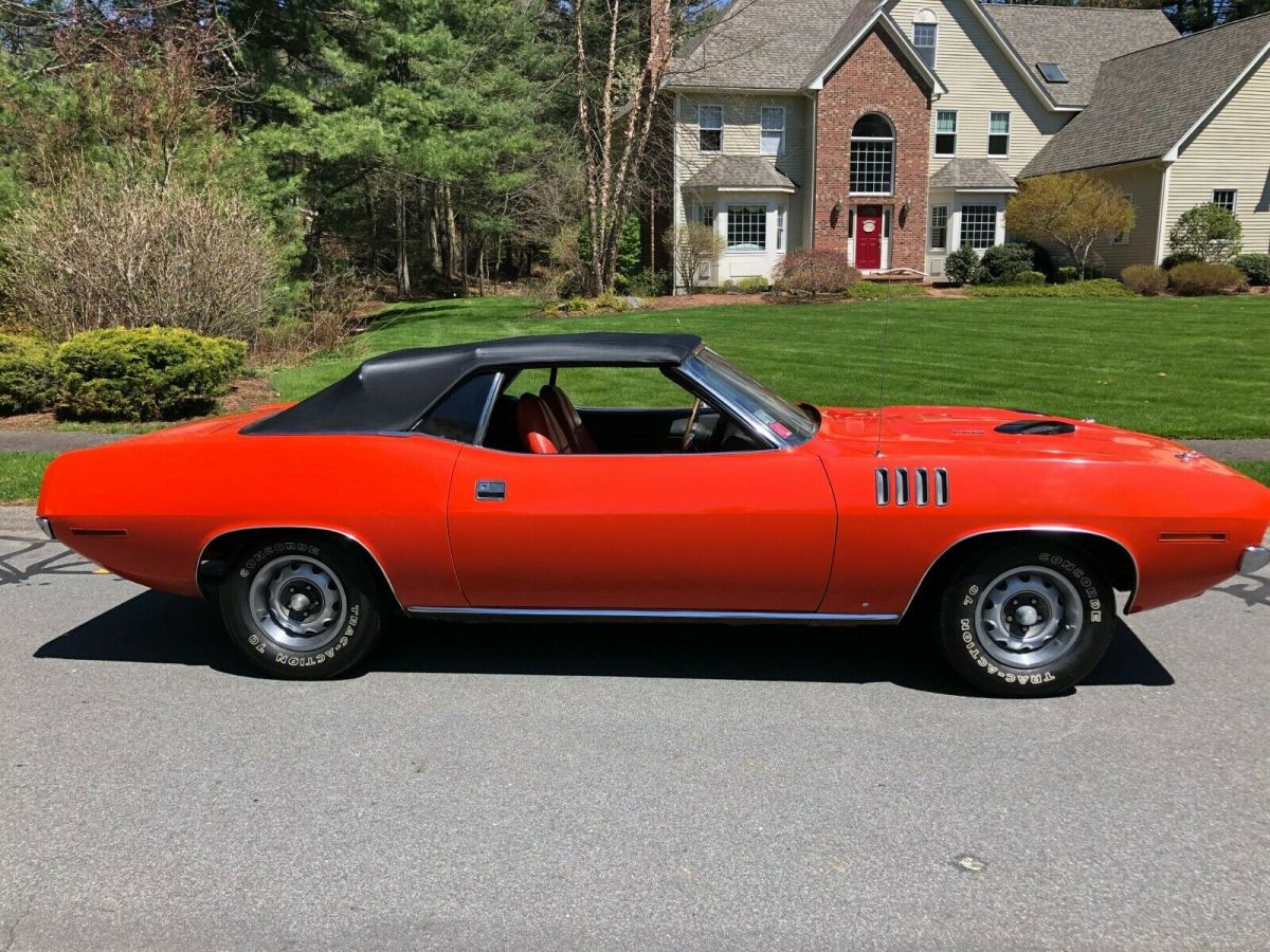 1971 Plymouth Barracuda super rare two tone orange and black interior - photo 2