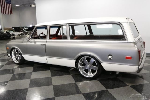 1971 GMC Suburban Custom - photo 9