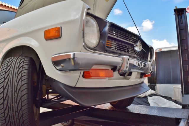 1971 Datsun 1200 Coupe - photo 3
