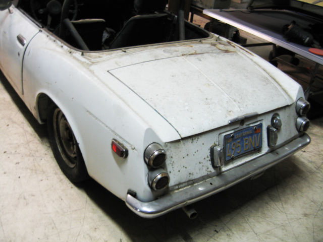 1971 Datsun 2000 Fairlady Roadster - photo 12
