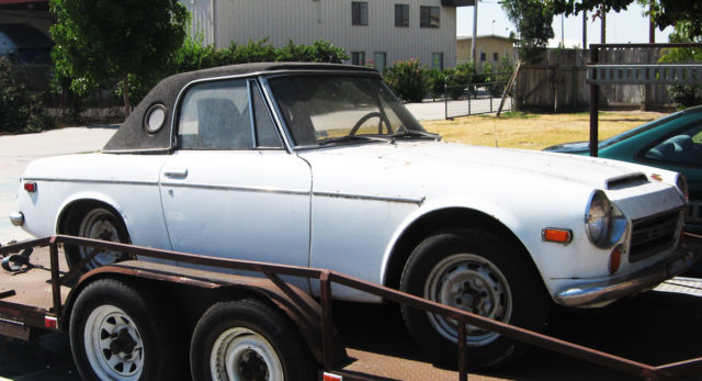 1971 Datsun 2000 Fairlady Roadster - photo 2