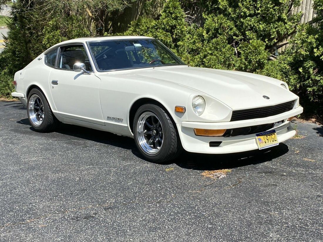 1971 Datsun 240Z Coupe White RWD Manual 1971 Datsun 240Z