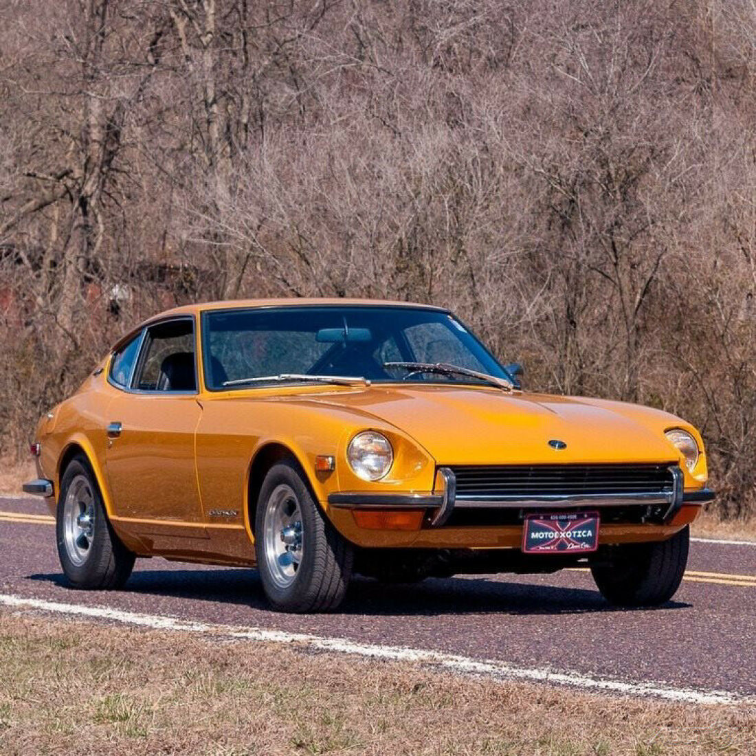 1971 Datsun 240Z, early production series 1, frame off nut & bolt restoration 1971 Datsun 240Z Coupe