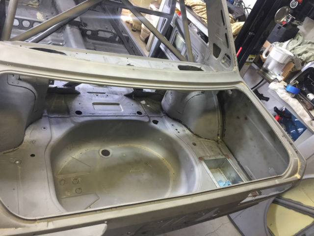 1971 Datsun 510 2 door sedan - photo 6