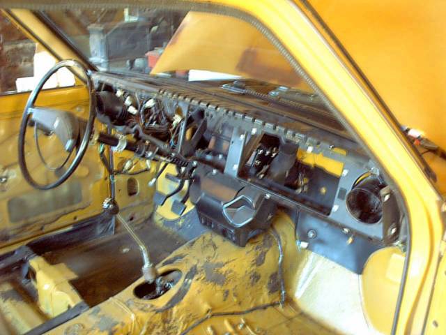 1971 Datsun 510 wagon - photo 10